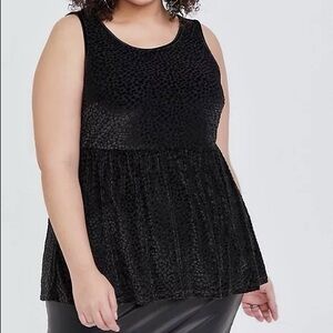 Torrid velvet peplum top sz 2